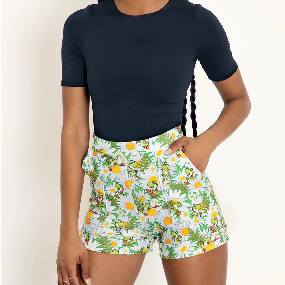 Sold! Blackmilk Yoshi Garden Cuffed Shorts